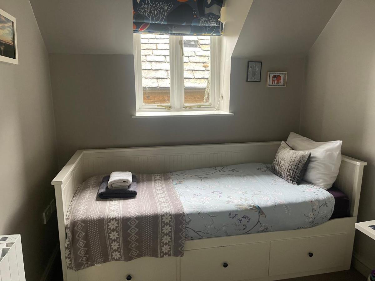 Carp'S Rise Cottage Somerford Keynes Bagian luar foto
