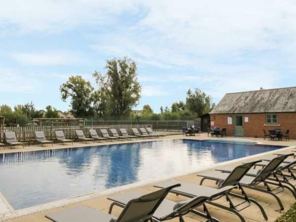 Carp'S Rise Cottage Somerford Keynes Bagian luar foto